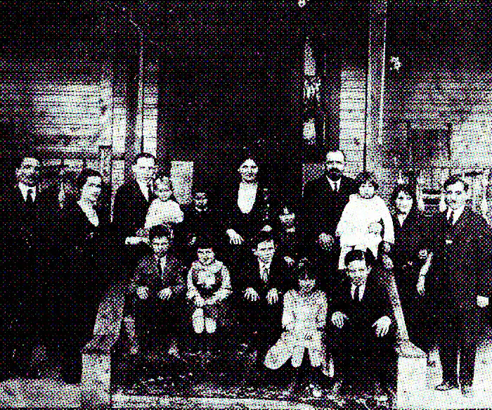 In This Jewish Southern Family, Christmas Day Is a Time To Gather image