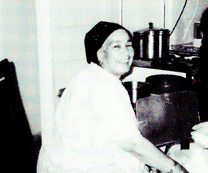 A Moroccan Grandmother's Love Is Rolled Into Her Couscous image