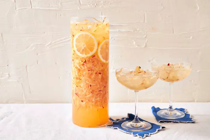 Faloodeh Sib (Chilled Apple Drink With Rose Water) image